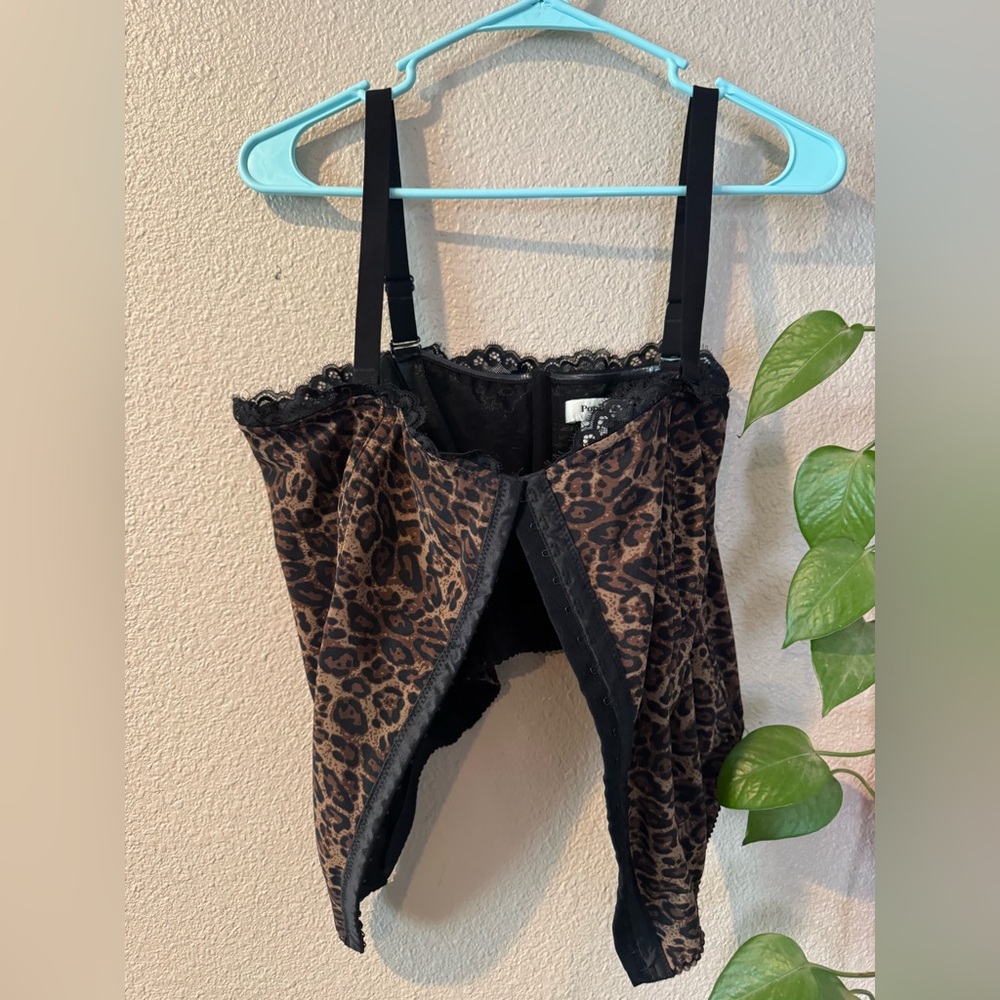 Popilush X Angela Shapewear Leopard Mesh Detachable Strap Sculpting Corset Top